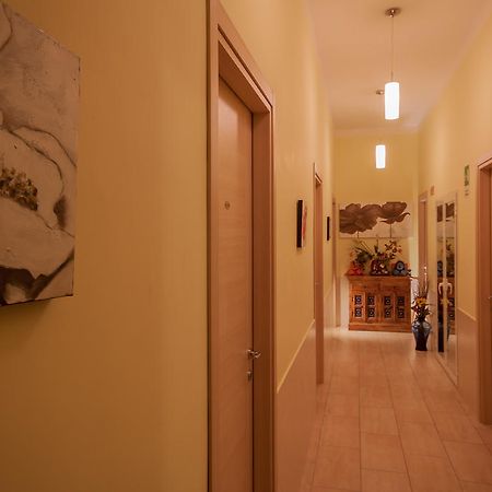 Alex Place Rome Bilik gambar